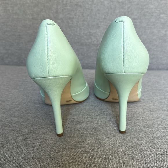 BSBG Mint peep toe pumps - Picture 2 of 3